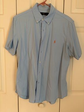 Men’s Ralph Lauren Classic Short-Sleeve Button-Down Shirt in Light Blue large